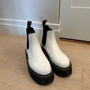 Platform doc martens